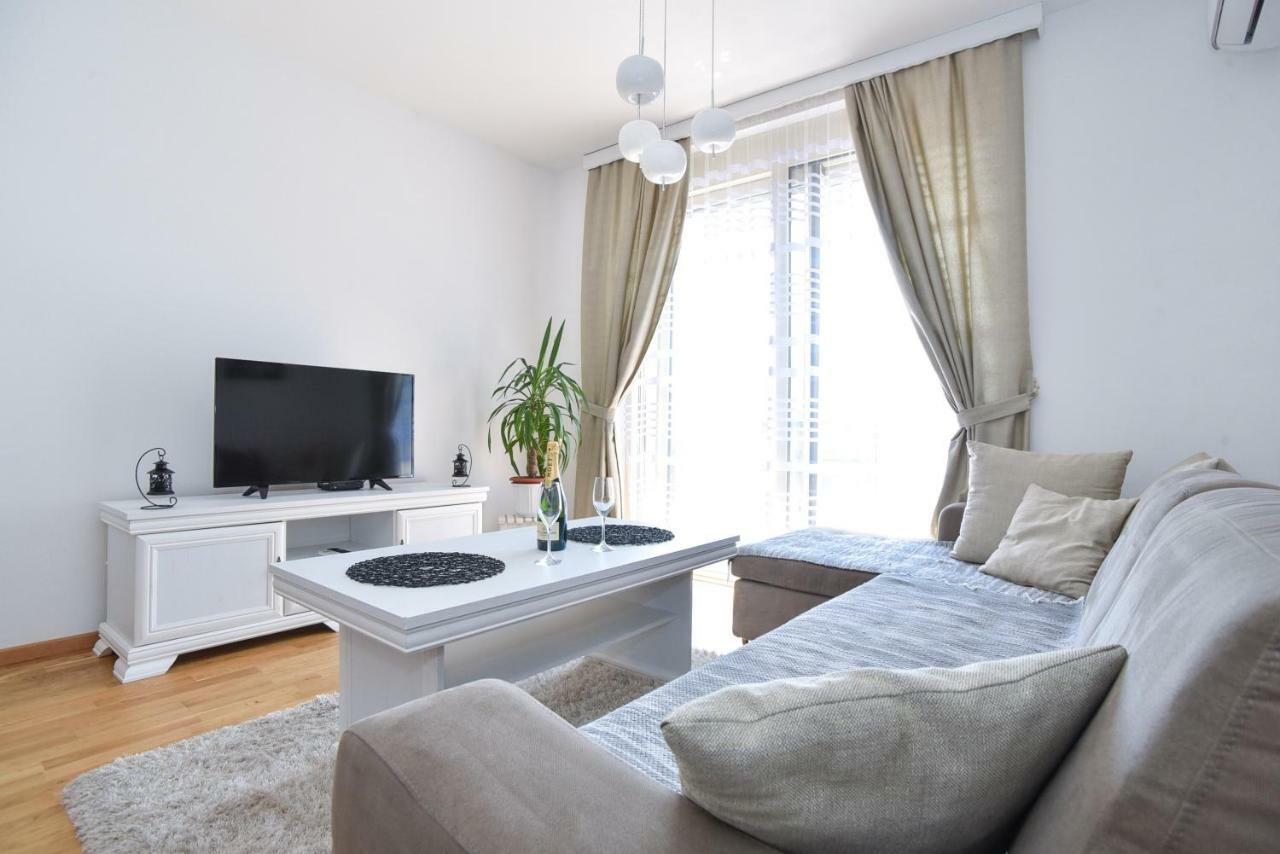 Apartment Bojana Budua Esterno foto